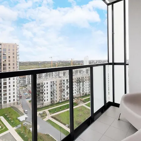 Stadion With Parking By Renters Апартаменты *