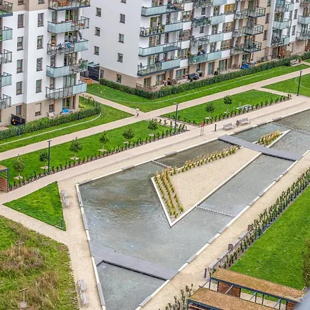 Apartment Stadion With Parking By Renters Gdansk