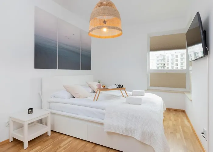 Stadion With Parking By Renters غدانسك