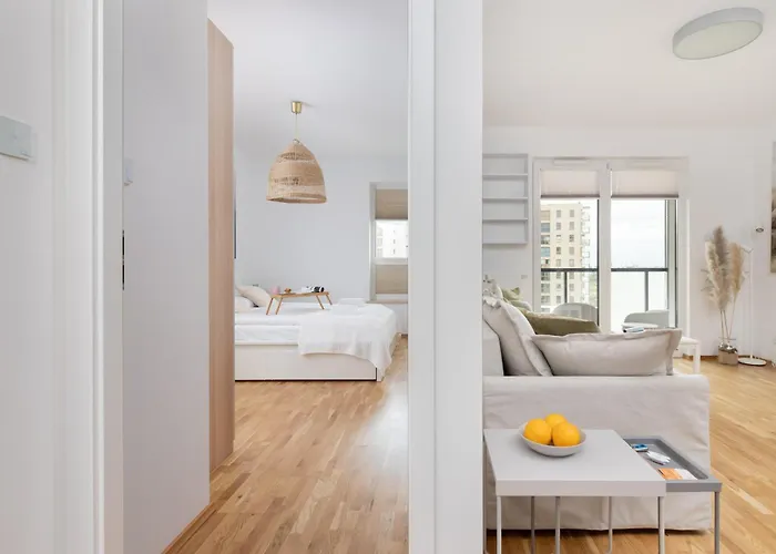 Stadion With Parking By Renters شقة